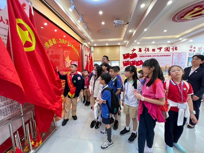 2425 Easter Students Exchange Trip (廣州綠翠現代實驗學校（怡樂校區）)