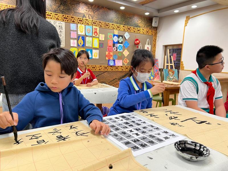 2425 Easter Students Exchange Trip (廣州綠翠現代實驗學校（怡樂校區）)