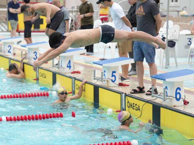The 6th Swimming Gala49