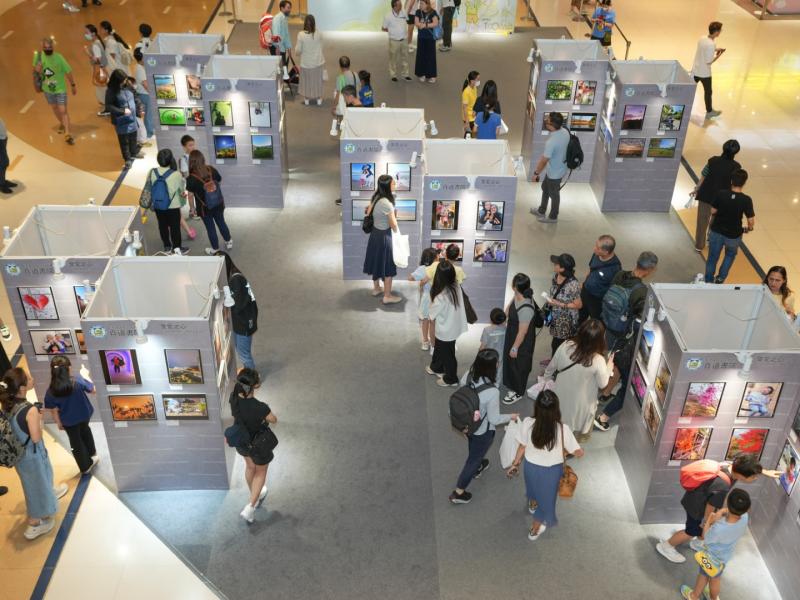 23 May 2025 Logos Photo Exhibition